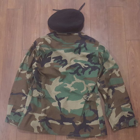Woodland Camo Shirts Size small - Picture 9 of 9